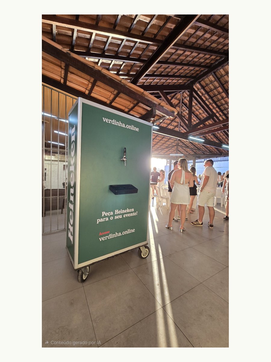 Carrinho profissional de chope utilizado em evento